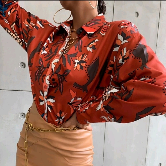 Oversized Floral Button Up Shirt - Picture 3 of 9